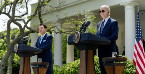 US and South Korean leaders tout economic growth amid low approval ratings