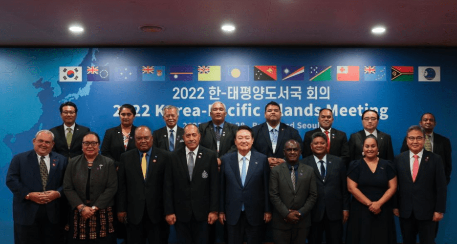 President Yoon Suk-yeol engages in bilateral meetings with Pacific leaders