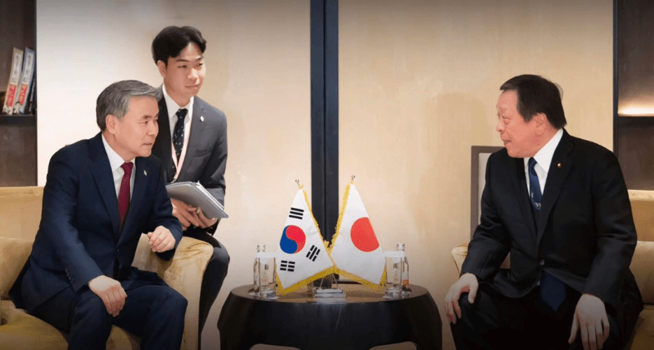 Seoul and Tokyo prioritize security cooperation, bury radar dispute