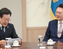 First formal meeting between Yoon and opposition leader yields scant progress